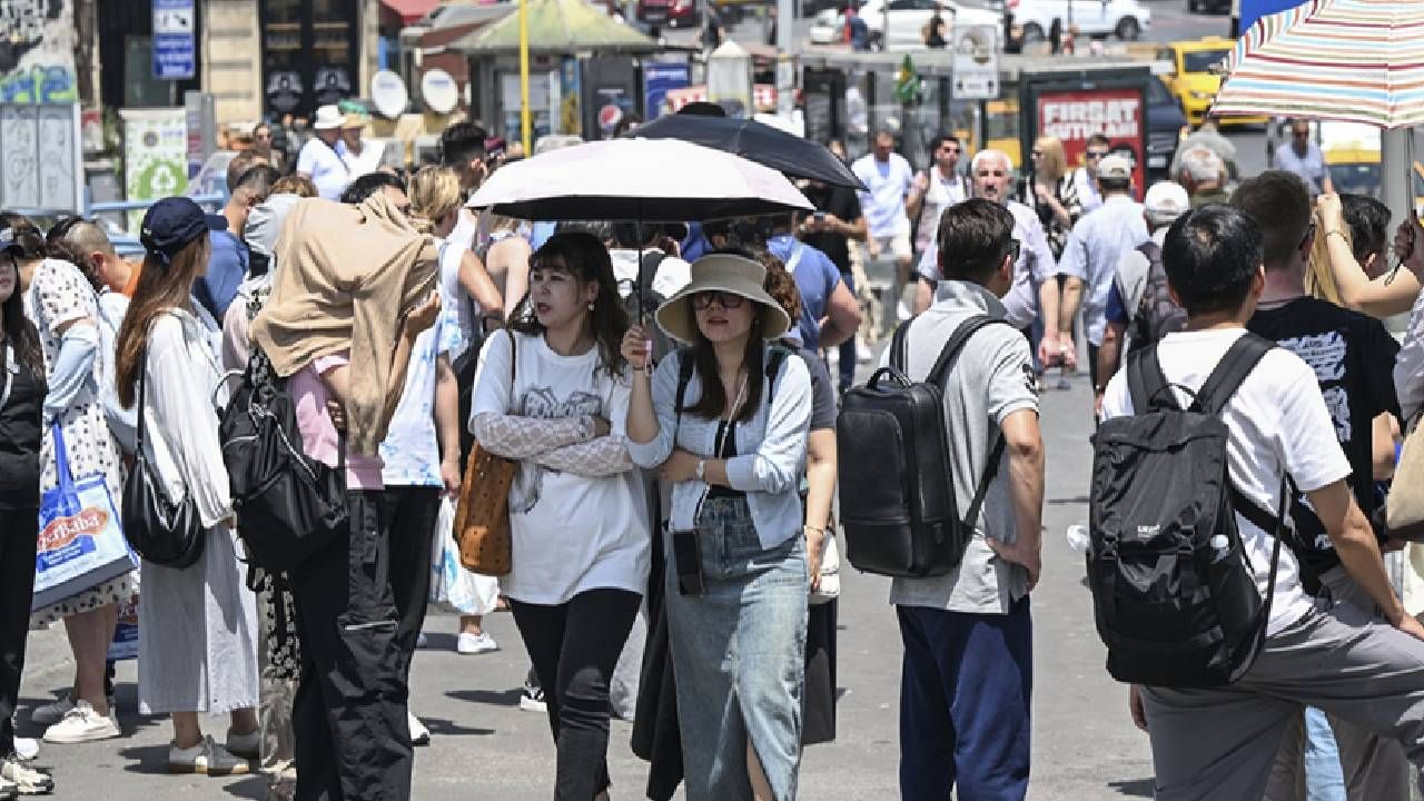 Meteoroloji tarih verip uyardı: Kavurucu sıcaklıklar geliyor! O illerde termometreler 38 dereceyi görecek 5