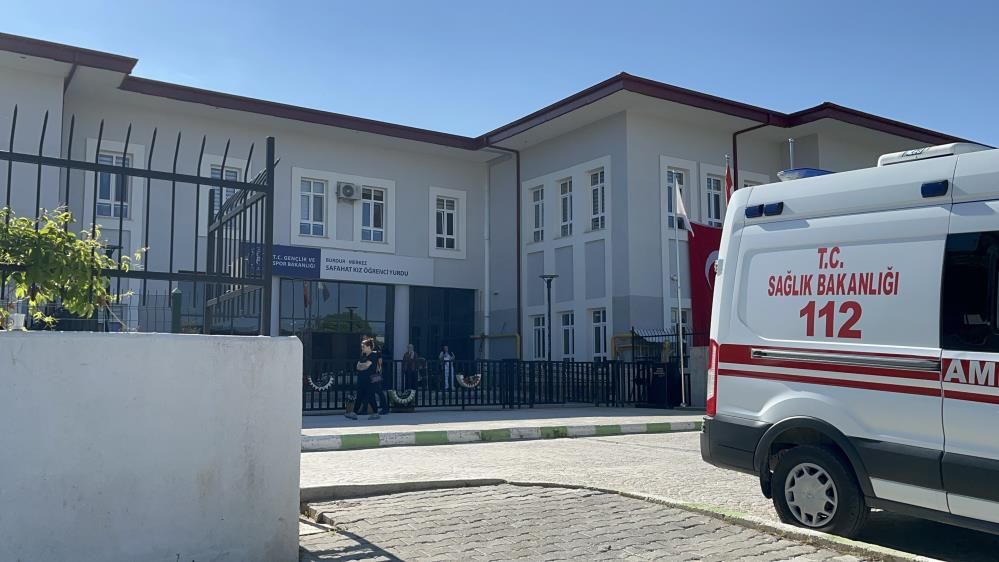 Üniversite öğrencisi yurdun 6'ncı katından düşerek hayatını kaybetti 2