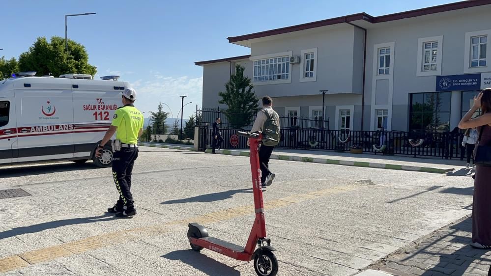 Üniversite öğrencisi yurdun 6'ncı katından düşerek hayatını kaybetti 3