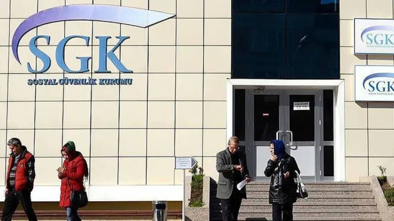 SSK ve Bağ-Kur emeklilerin beklediği maaş zammı belli oldu! Aylıklar kaç TL olacak? 8