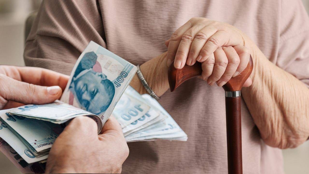 SSK ve Bağ-Kur emeklilerin beklediği maaş zammı belli oldu! Aylıklar kaç TL olacak? 6
