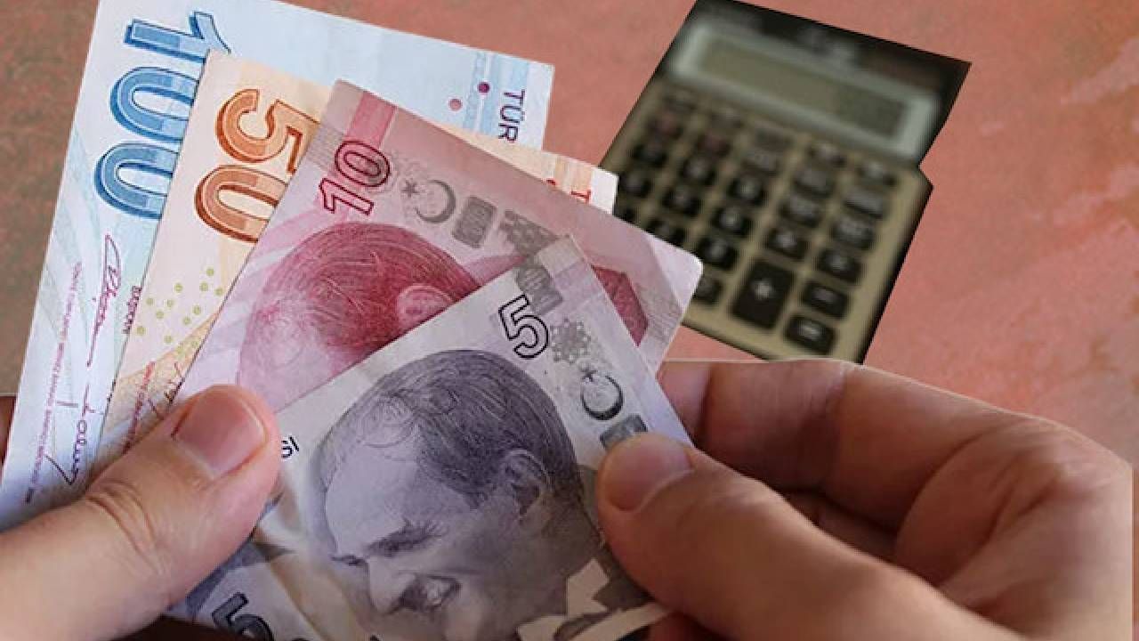 SSK ve Bağ-Kur emeklileri dikkat! Daha önce nokta atışı yapmıştı: SGK uzmanı emekli ve memur maaşı için rakam verdi 10