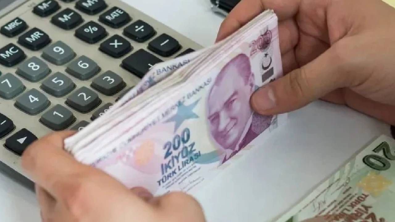 SSK ve Bağ-Kur emeklileri dikkat! Daha önce nokta atışı yapmıştı: SGK uzmanı emekli ve memur maaşı için rakam verdi 3
