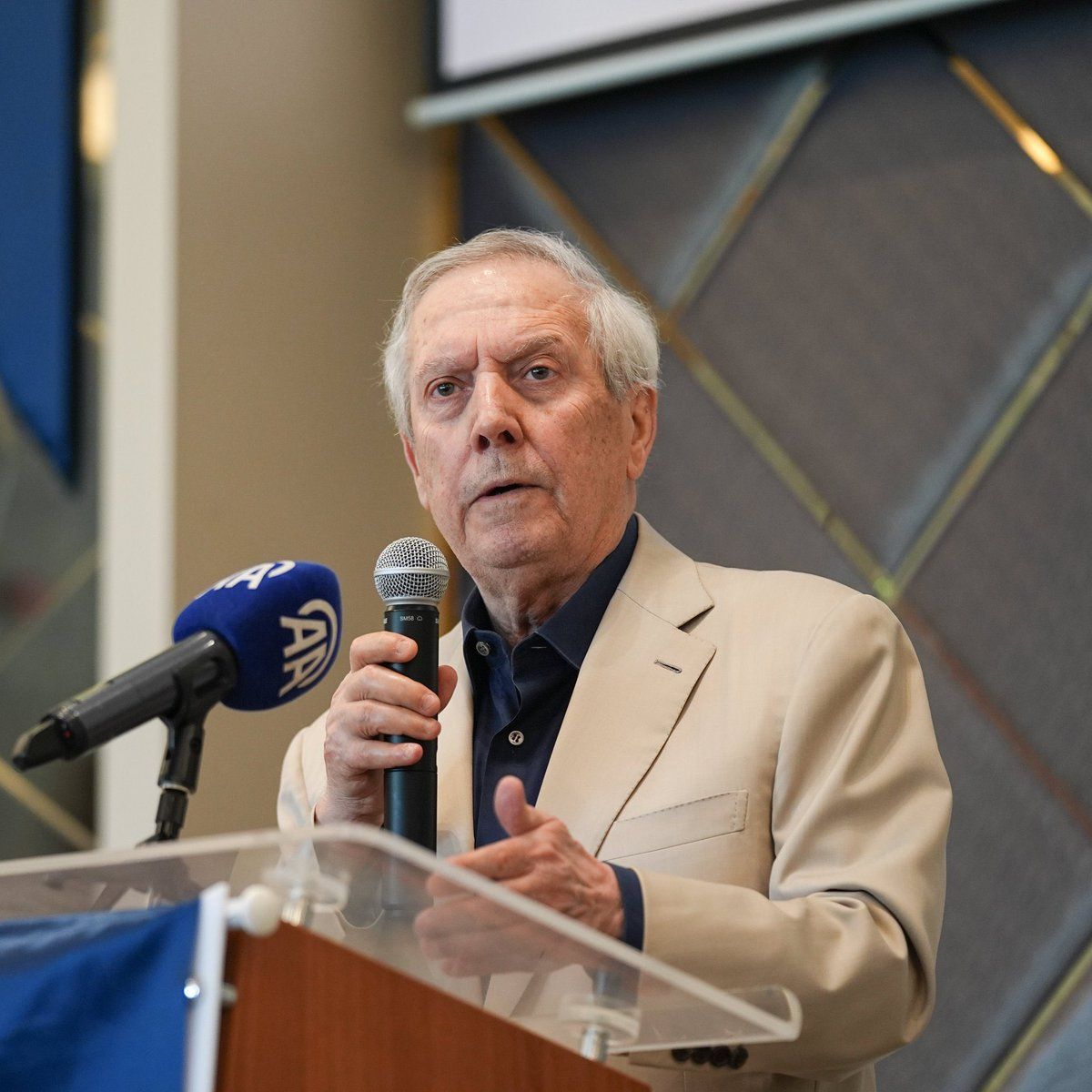 Aziz Yıldırım'dan flaş Hakan Çalhanoğlu girişimi 2