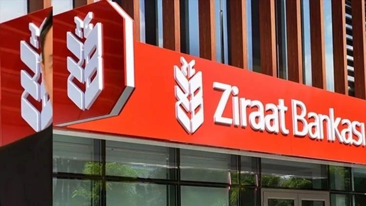 Ayyıldız Teams mesajı vatandaşı yatağından fırlattı! Ziraat Bankası’nda sabaha karşı 1 Milyon TL'lik SMS şoku! Müşteri hizmetlerine ulaşılamıyor... Kim bu Ayyıldız Teams? 1