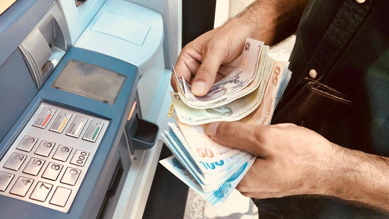 Uzman isim kalemi eline alıp hesapladı: En düşük emekli maaşını açıkladı! 2026 emekli maaşına ne kadar zam yapılacak? 15