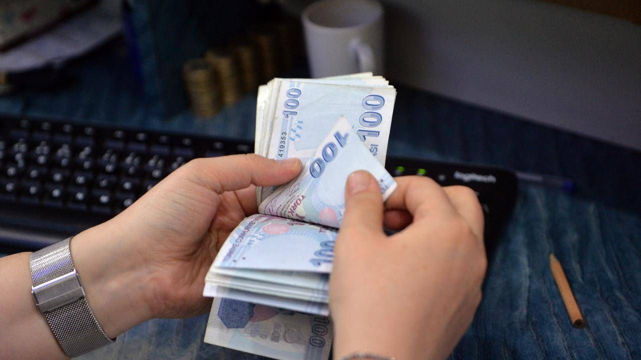 Uzman isim kalemi eline alıp hesapladı: En düşük emekli maaşını açıkladı! 2026 emekli maaşına ne kadar zam yapılacak? 13