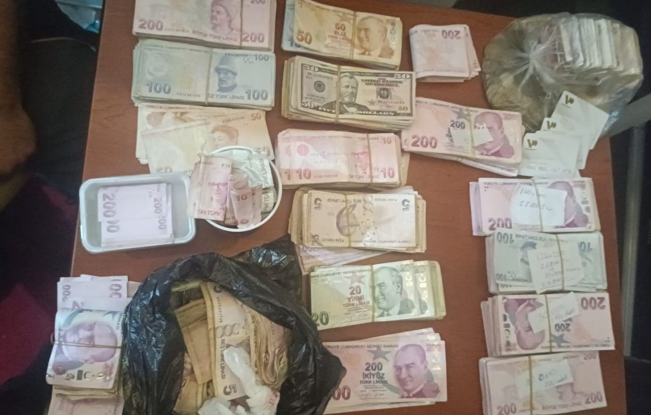 FETÖ'nün güncel yapılanması operasyonun detayları geldi! Balkanlar'da "gezi" maskeli FETÖ kampı: Paraları AVM dolaplarına "kira" diyerek bırakmışlar! 11