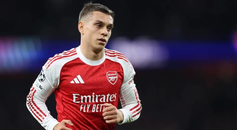Italiano, Milan'ın yıldızını istedi! Trossard için resmi teklif yapıldı 10