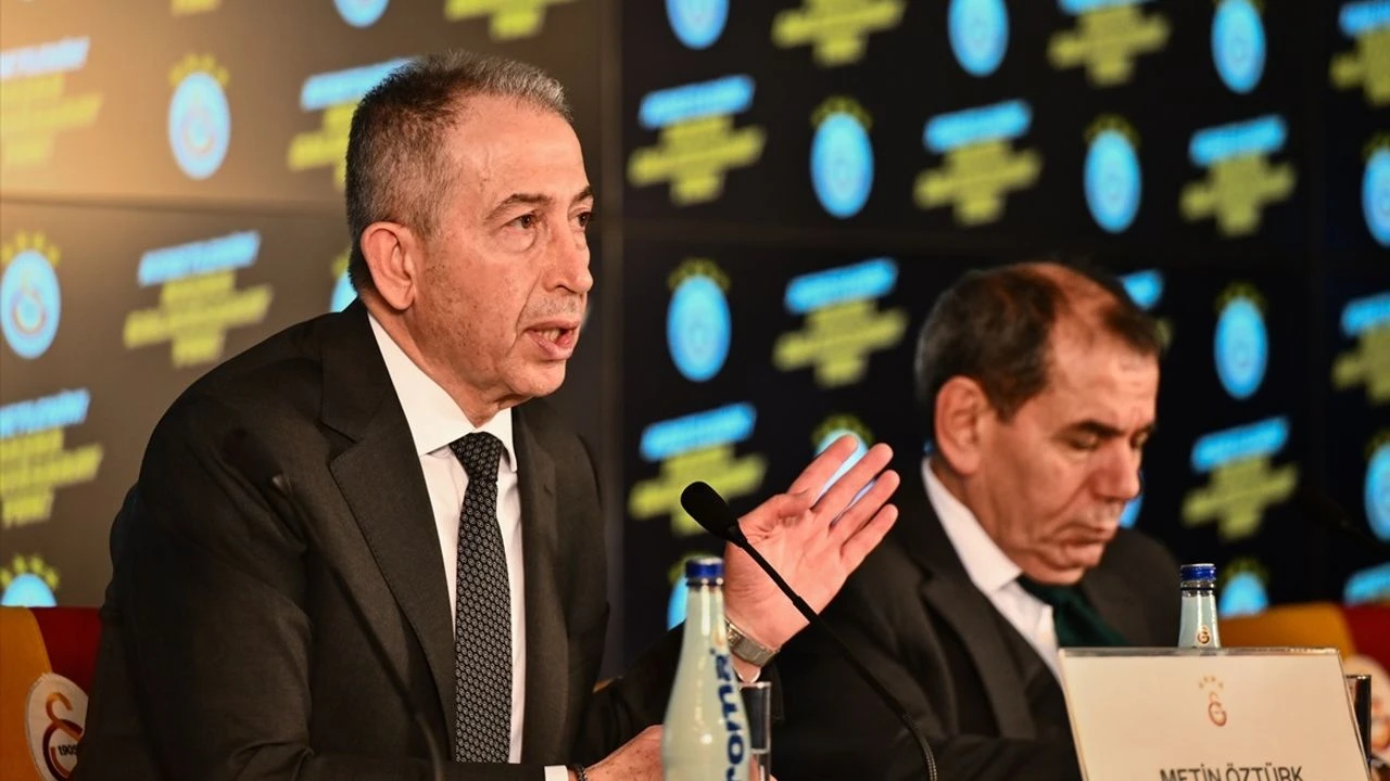 Galatasaray'da 'koltuk kavgası'! "Kalk yerimden burası benim koltuğum" 2