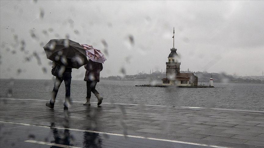 İstanbul'da yaz havası tersine dönüyor! Meteoroloji uyardı...Sıcaklıklar 7 derece düşecek: Sağanak yağış geliyor 1