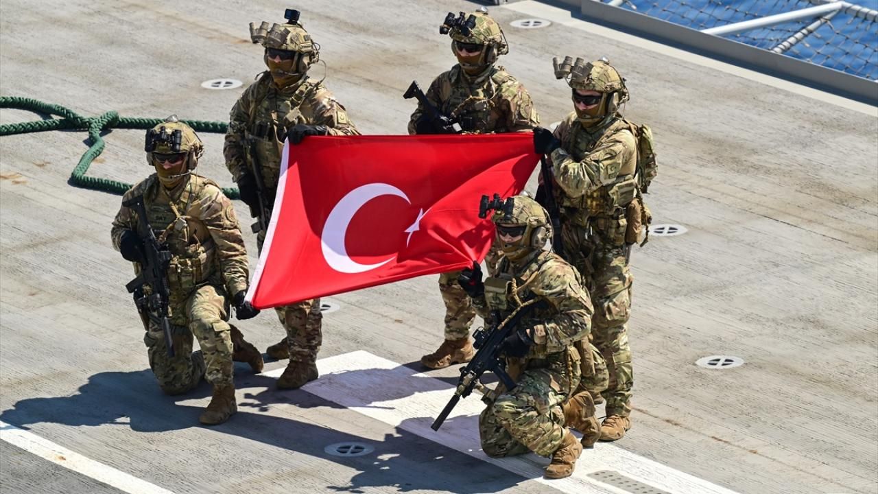 Denizkurdu-2/2026 Tatbikatı nefes kesti: 125 deniz unsuru, 60 hava vasıtası ve 18 bin personel 7