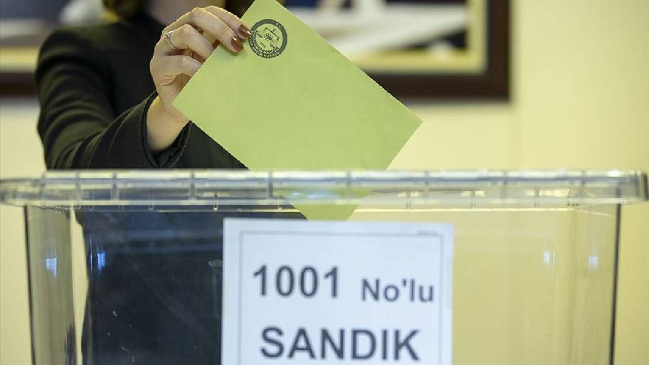 CHP'de liderlik krizi sandığı nasıl etkiledi? Son ankette sıralama değişti! Ankara'da tüm hesapları değiştiren sonuçlar 7