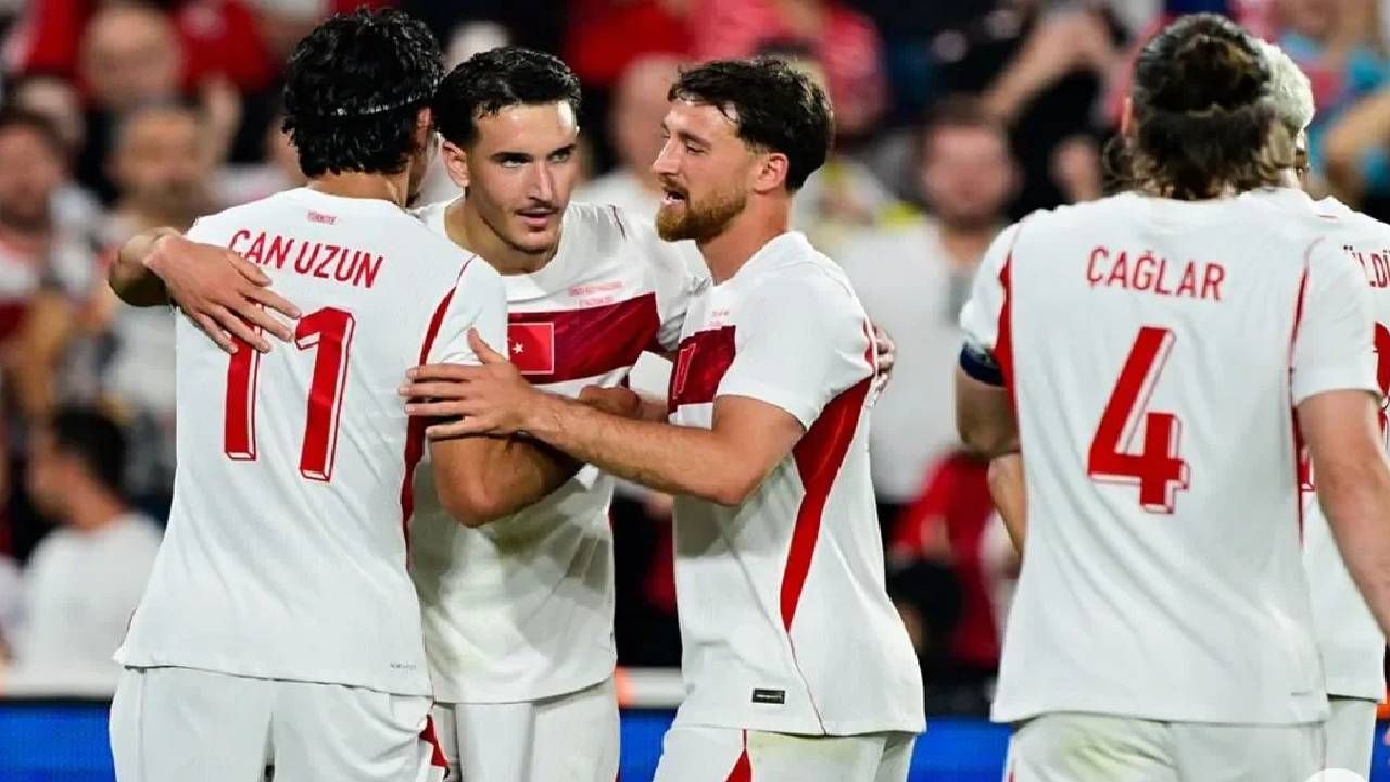 Montella'nın tüm planları altüst oldu! Avustralya maçına saatler kala kötü haberi verdi: Milli Takım'da şok 7