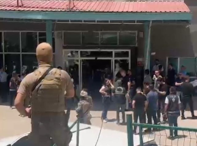Gözü dönen koca eşini, kayınvalidesini ve kayınbiraderlerini katletti! Hakkari'deki katliamın yeni detayları geldi... 5