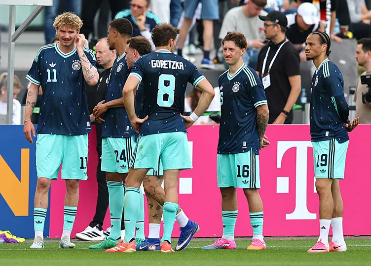 FIFA dünya sıralaması güncellendi: 5 basamak geriledik 10
