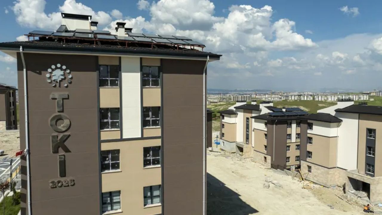 TOKİ AÇIK SATIŞ BUGÜN BAŞLIYOR! TOKİ 20 bin konut fiyatları ne kadar? TOKİ başvuru nasıl yapılır, ödeme planı! İL İL DAİRE FİYATLARI 9