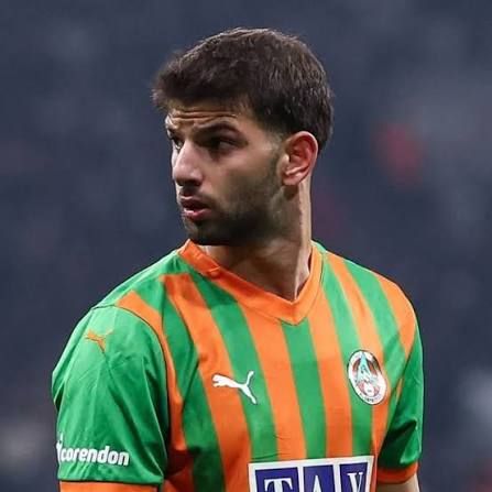 Aziz Yıldırım'dan büyük taarruz! Ligin tüm yerli yıldızlarını Fenerbahçe'ye getirecek: İşte imza attırılacak 3 oyuncu 8