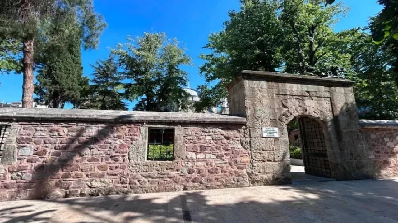 Yer Kocaeli: 500 yıllık tarihi camide 'cinsel ilişki' skandalı! Müezzin yakaladı, savunmaları pes dedirtti 3