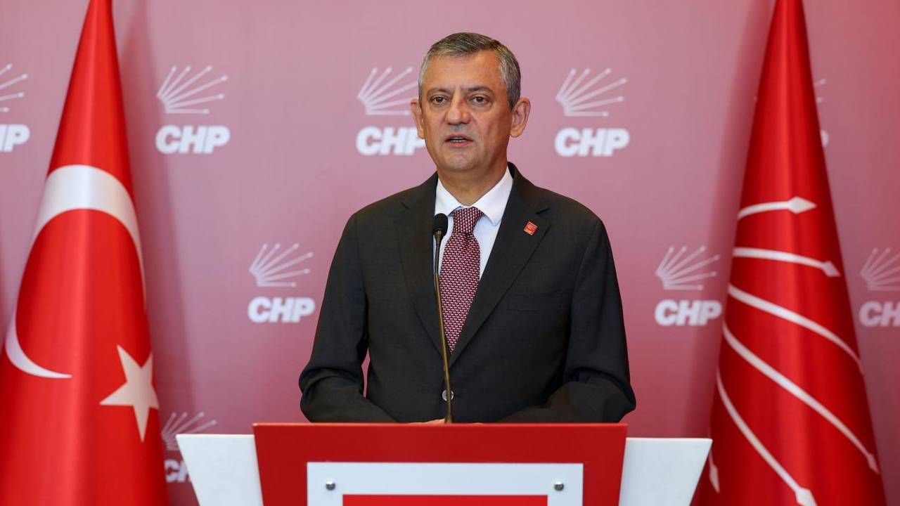 Özgür Özel'den CHP'ye büyük ihanet! Adı sanı duyulmayan parti ile seçime girecek: İşte merak edilen o parti 8