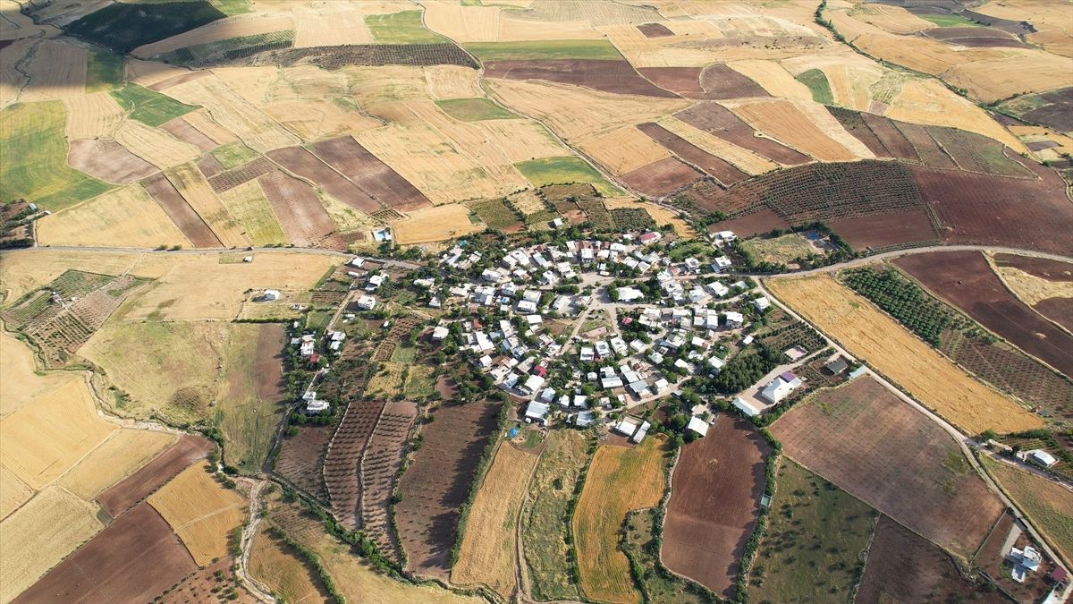 Adıyaman'daki dairesel köy görenleri şaşırtıyor 1