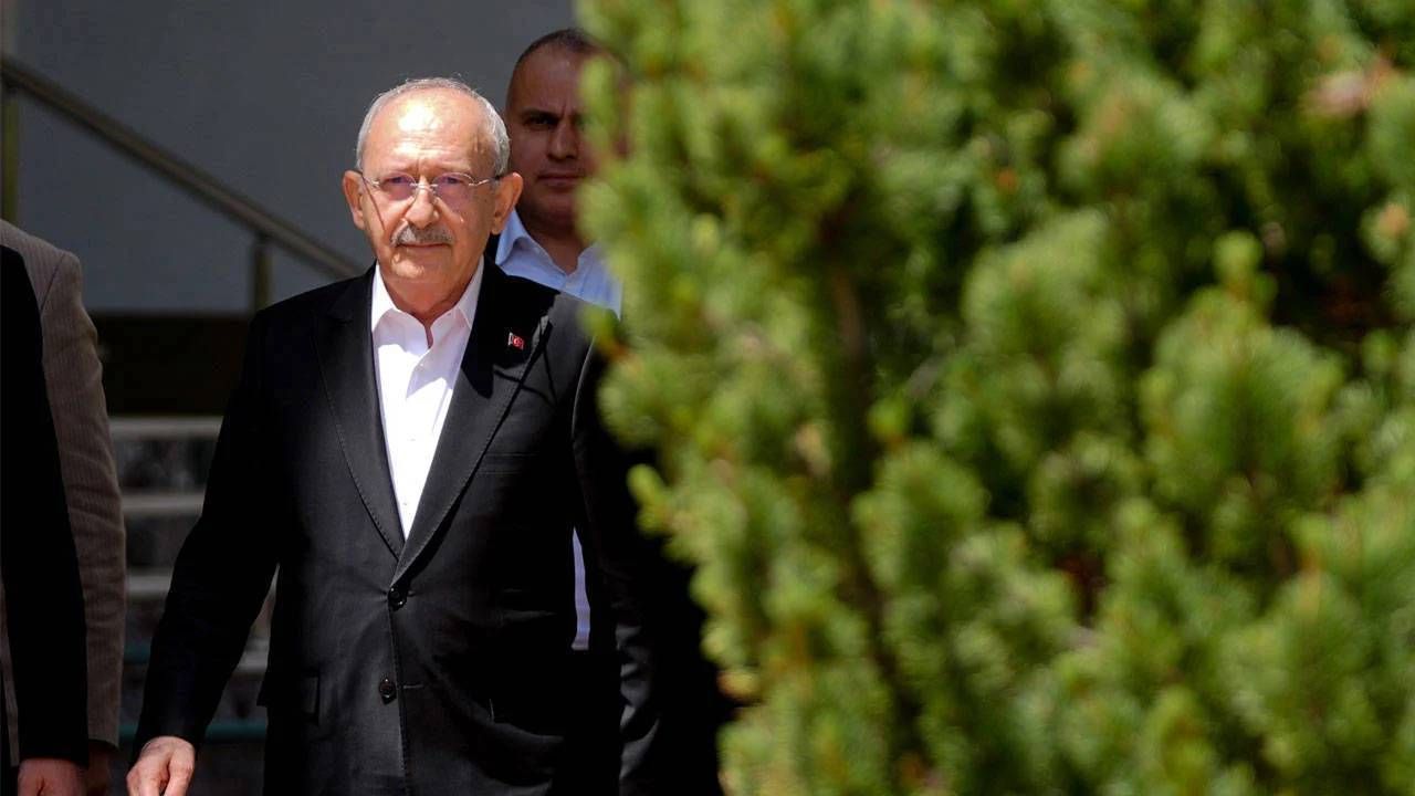 Kılıçdaroğlu onayı verdi! CHP'den istifa eden başkan geri dönüyor: Özgür Özel'e resti çekti 1