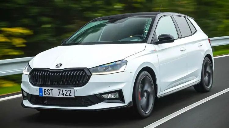 Yakıt tasarrufu yapmak isteyenler dikkat! En az yakan otomobiller açıklandı 7