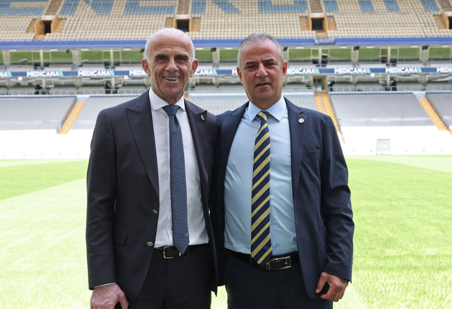 Aziz Yıldırım ile Aykut Kocaman'ın arasını bozan futbolcu! Krizin perde arkası 9