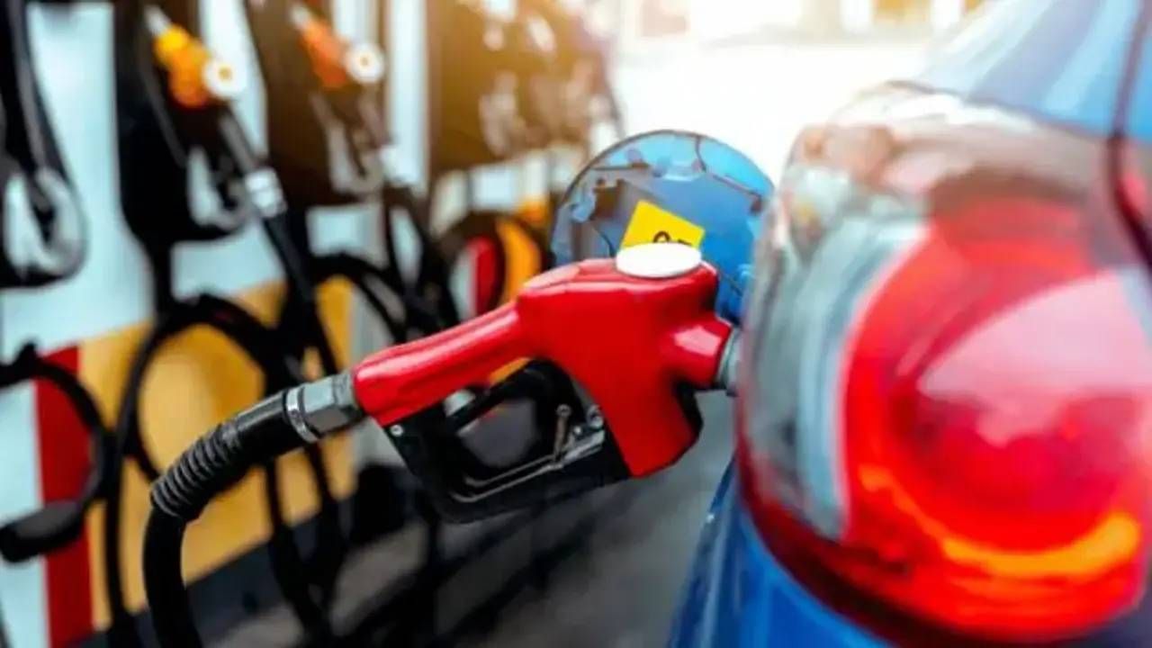 Araç sahipleri bayram edecek! Akaryakıta dördüncü indirim: Tarih verildi, yarıya düşecek 9