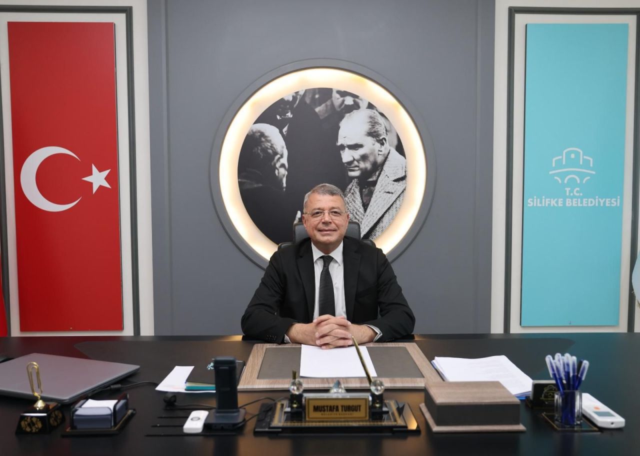SON DAKİKA | CHP'li Silifke Belediyesi'ne şafak vakti Jandarma operasyonu! Belediye Başkanı Mustafa Turgut da gözaltında... 2