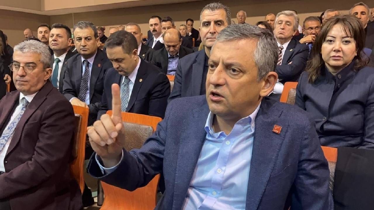 Son dakika: Özgür Özel ve Ekrem İmamoğlu o partiye geçiyor! Tarih verildi, imzayı atıyorlar 1