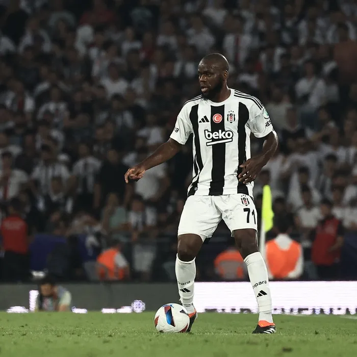 Italiano'nun kadroda istemediği 7 yabancı 4