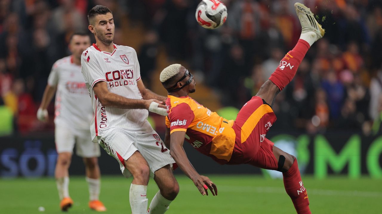 Galatasaray'a Victor Osimhen için Türk futbol tarihini yeniden yazacak transfer teklifi! 125 milyon euroluk teklife Dursun Özbek'in verdiği yanıt belli oldu 6