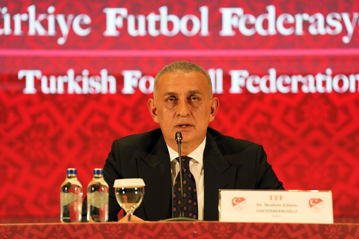 İbrahim Hacıosmanoğlu'ndan Fatih Terim'e şaşkına çeviren cevap! "Sırtındaki bagajın altında ezilenler sinsice elleriyle cevap verirler! Cesaretleri yok!" 11
