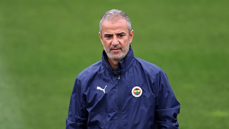 5 kaleciden 2'si elendi! İsmail Kartal'ın kadroda istemediği kaleciler 2