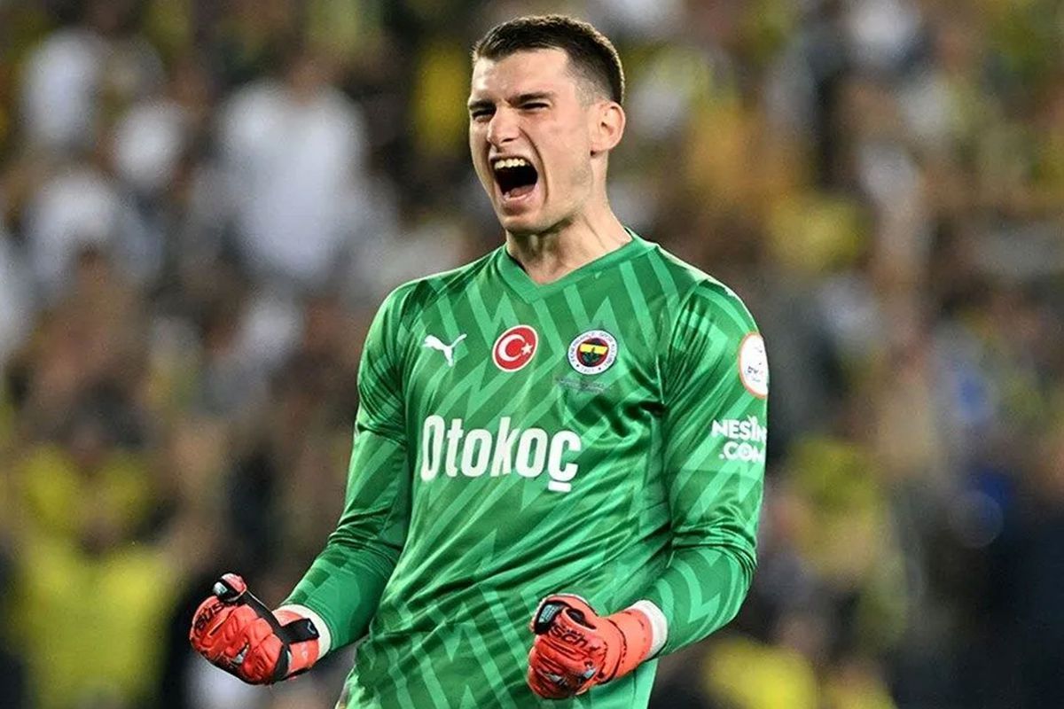 5 kaleciden 2'si elendi! İsmail Kartal'ın kadroda istemediği kaleciler 9