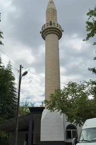 Elazığ'da cami tahrip edildi! Şüpheli akıl hastası çıktı 5