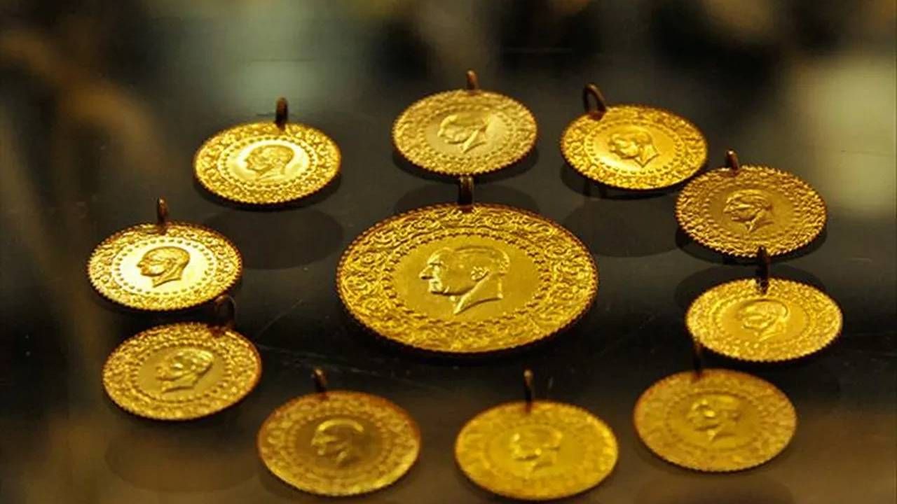 Yatırımcıların yüzünü güldürecek haber geldi: Altın çakılacak mı? Tuna Kaya gram altının yaz sonunda göreceği rakamı açıkladı! 1