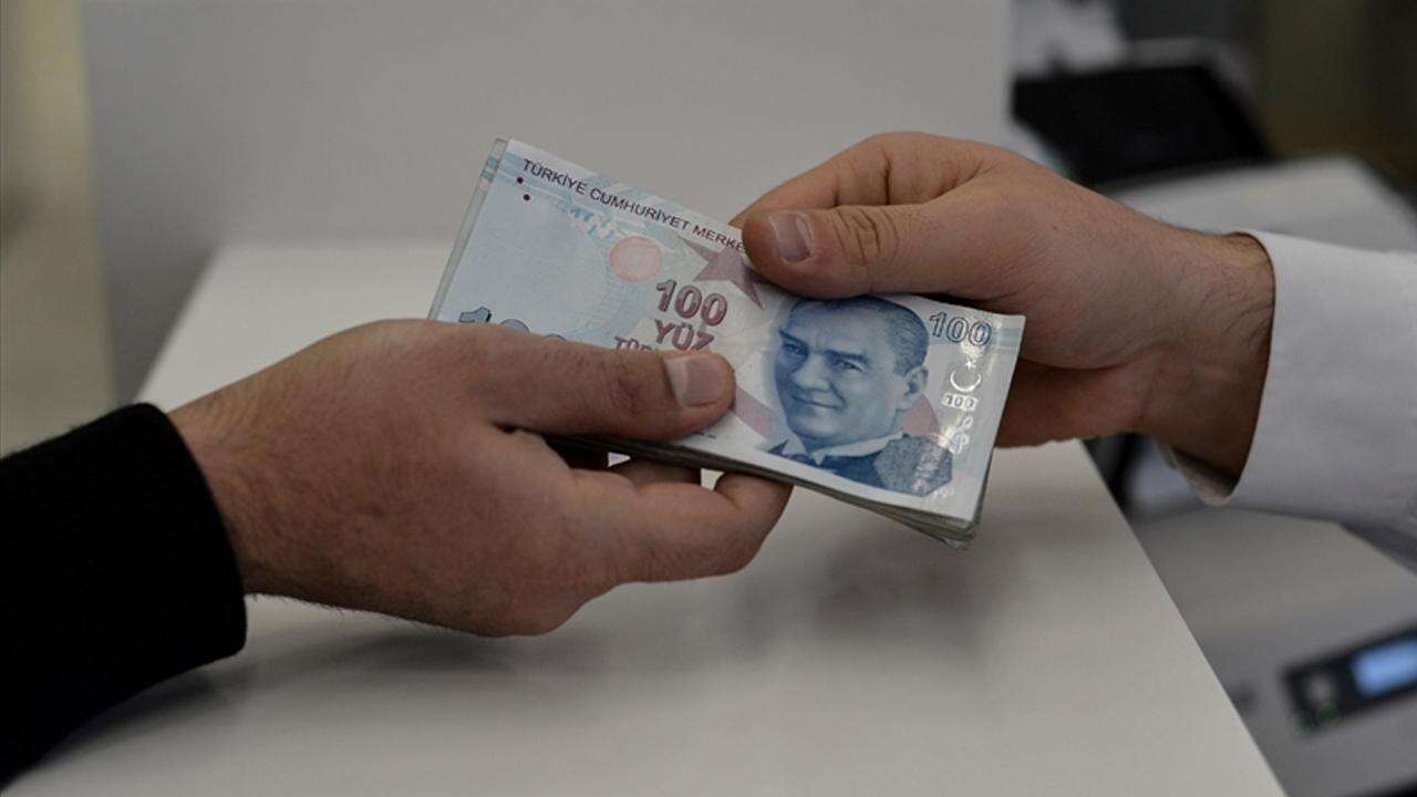 En düşük emekli maaşı ne kadar olacak? Emekli maaşlarına ne kadar zam gelecek? İşte olası rakamlar 2