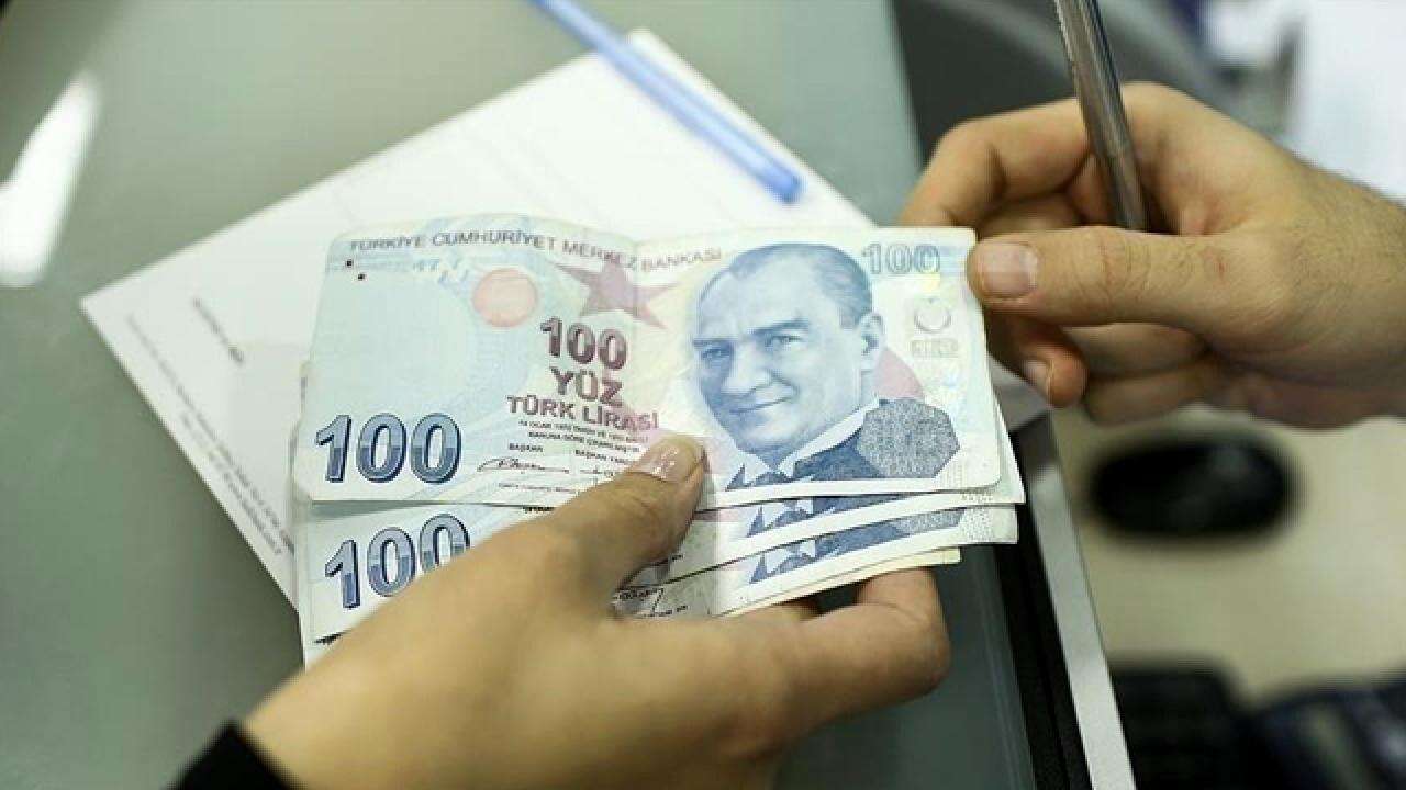 En düşük emekli maaşı ne kadar olacak? Emekli maaşlarına ne kadar zam gelecek? İşte olası rakamlar 7