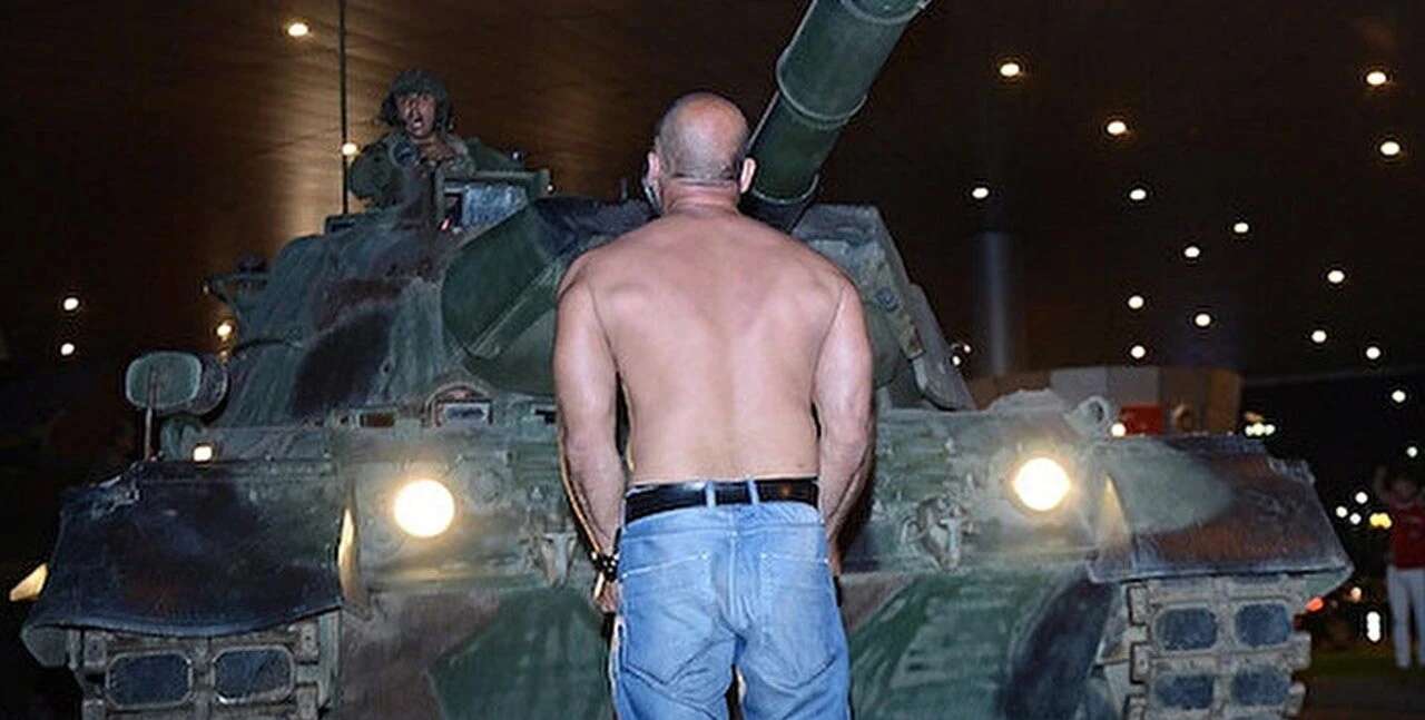 Yargıtay'dan tarihi FETÖ kararı: Cumhurbaşkanı Erdoğan'a suikaste giden Aslanbay kardeşlerin cezası onandı! 6