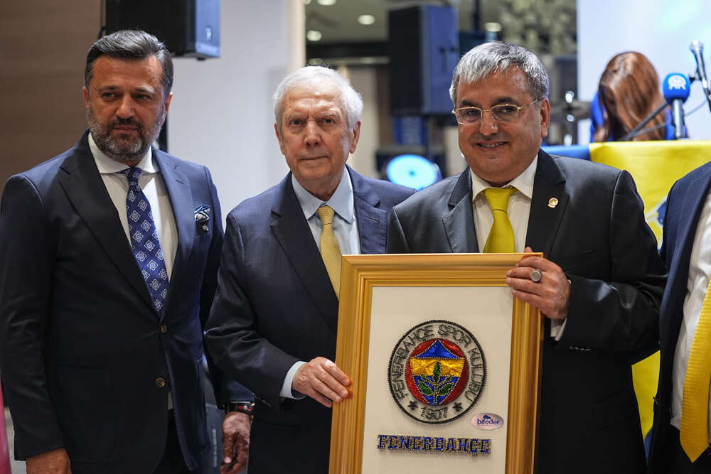 Aziz Yıldırım İsmail Kartal'ın uygularını kaçırdı! Volkan Demirel Samandıra'ya geliyor 4