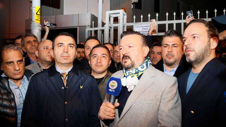 Aziz Yıldırım Ertan Torunoğulları'na transfer dersi verdi: Hadi bu üç yıldızı satın da görelim 11
