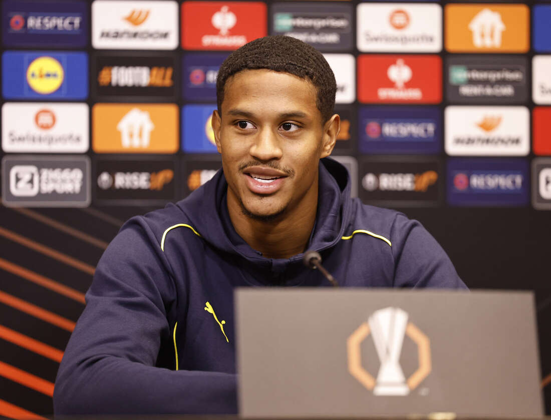 Aziz Yıldırım Rafael Leao'nun bonservisini halletti! Oosterwolde AS Roma'yla anlaştı 7