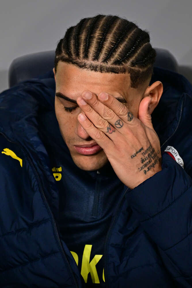 Dursun Özbek Diego Carlos'un Fenerbahçe'den kopardı: 20 milyon euroluk teklifle bu iş tamam 5
