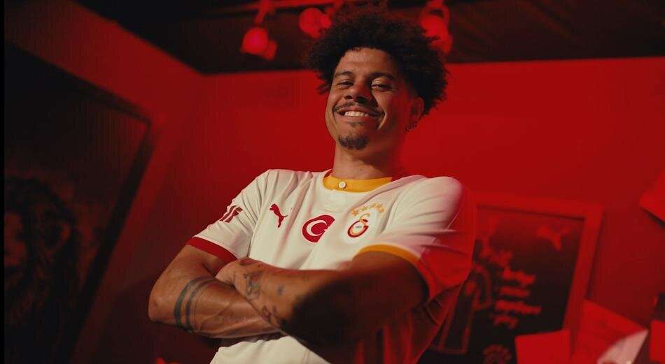 Galatasaray yeni sezon formalarını görücüye çıkarttı 6