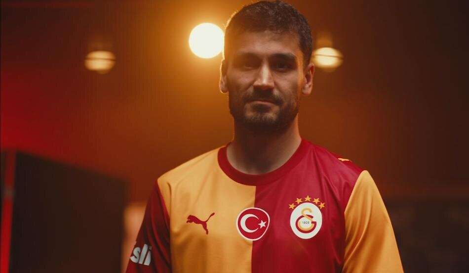 Galatasaray yeni sezon formalarını görücüye çıkarttı 3