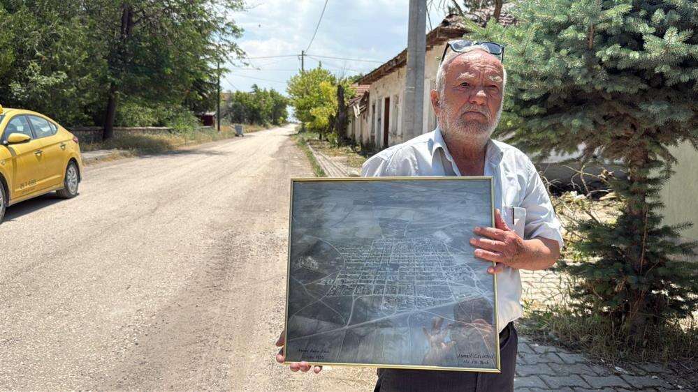Görenleri hayran bırakıyor! Adeta cetvelle çizilmiş 113 yıllık bu köyde çıkmaz sokak yok 3