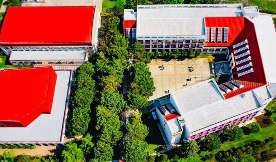 İstanbul'un en iyi 40 Mesleki ve Teknik Anadolu Lisesi belli oldu! İlk sıradaki bölüm dikkat çekti 28