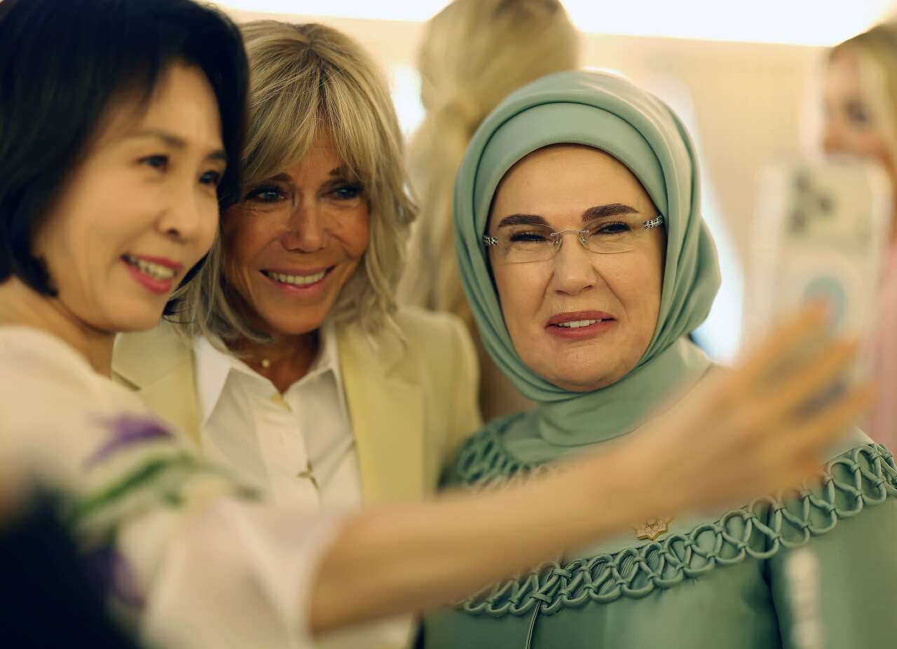 Emine Erdoğan Çankaya'da lider eşlerini ağırladı 6